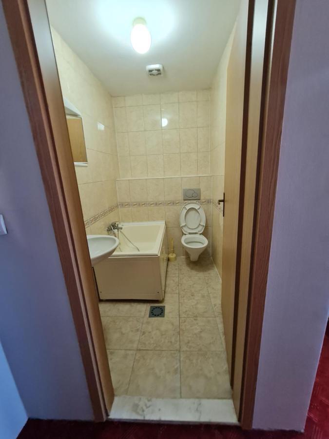 Holiday Ferizaj Extérieur photo