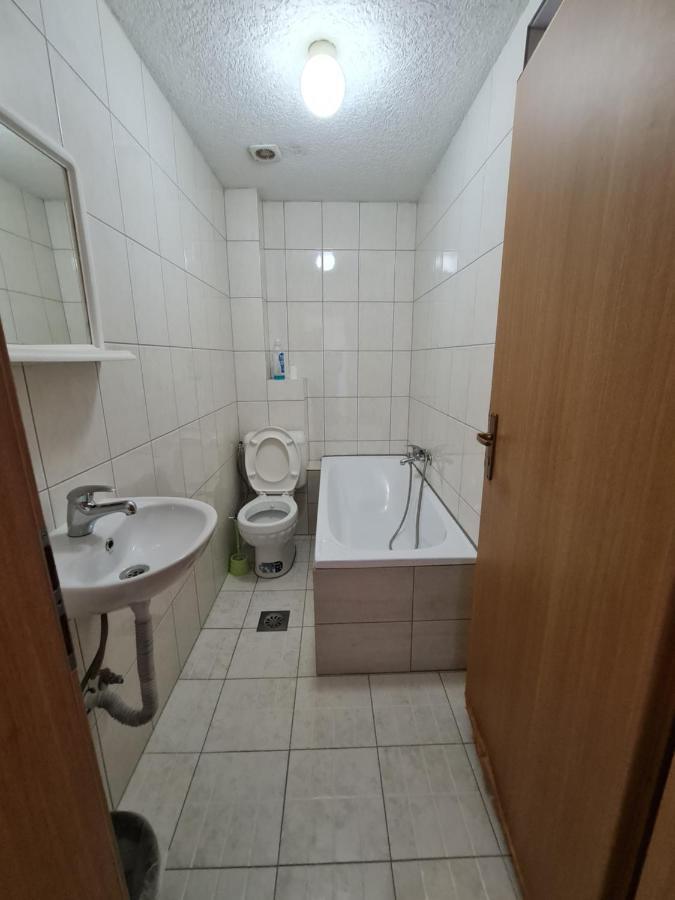 Holiday Ferizaj Extérieur photo