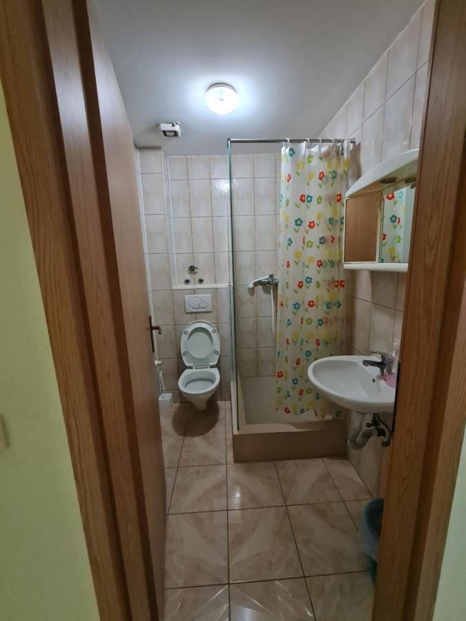 Holiday Ferizaj Extérieur photo