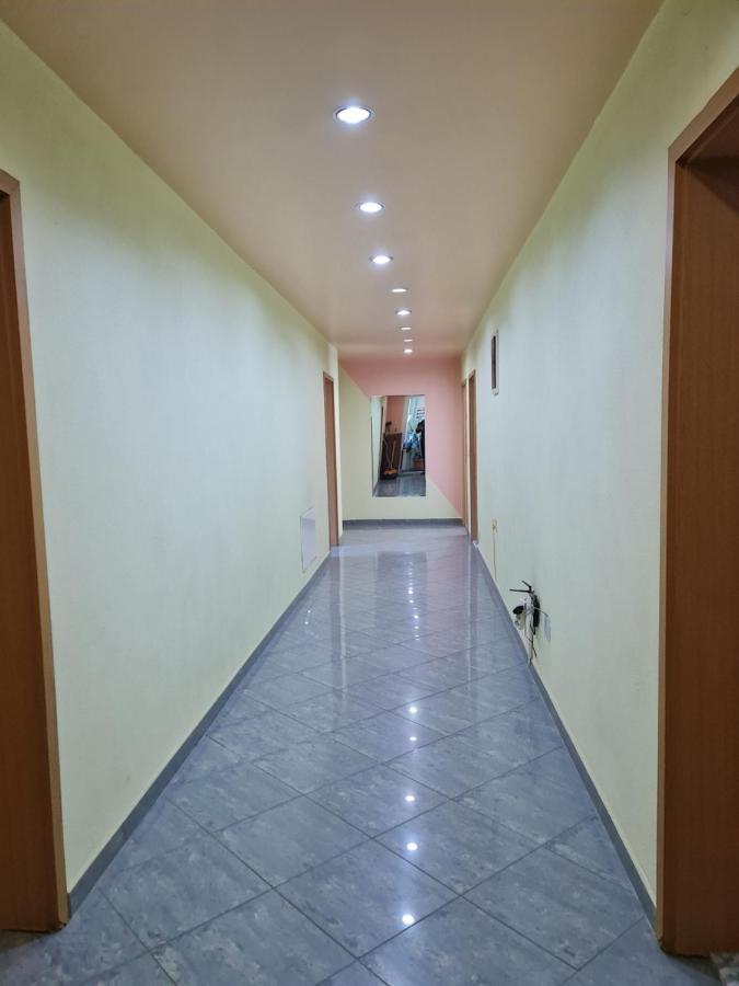 Holiday Ferizaj Extérieur photo